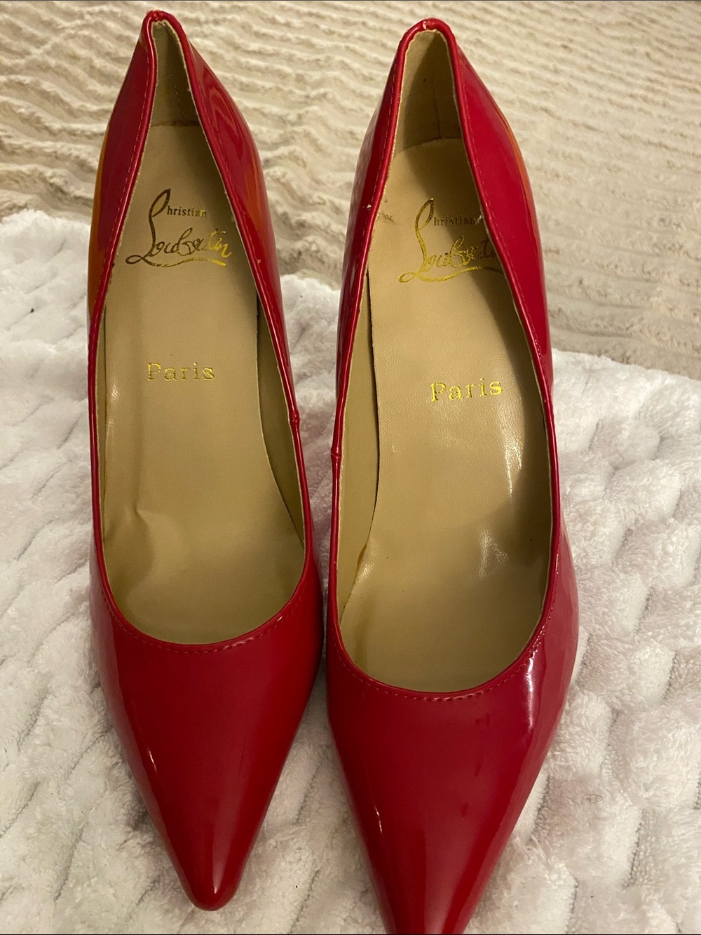 NWOT, Christian Louboutin Red Patent Pointed Toe Pumps - Classic Stiletto